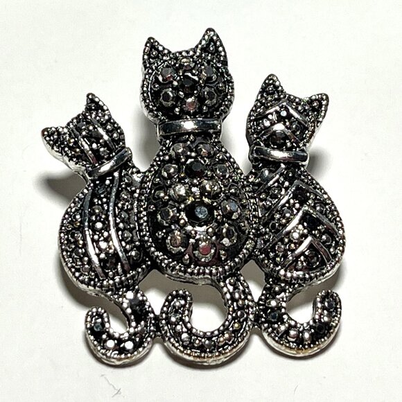 Vintage Three Cats Kittens Marcasite Lapel Pin Brooch - Picture 1 of 7